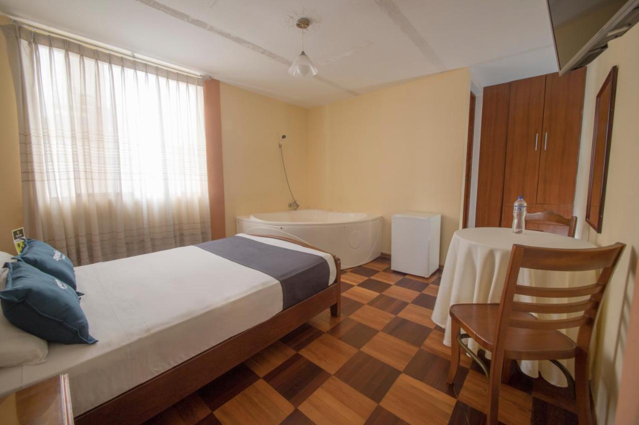 Hôtel Ayenda El Frayle à Trujillo Extérieur photo